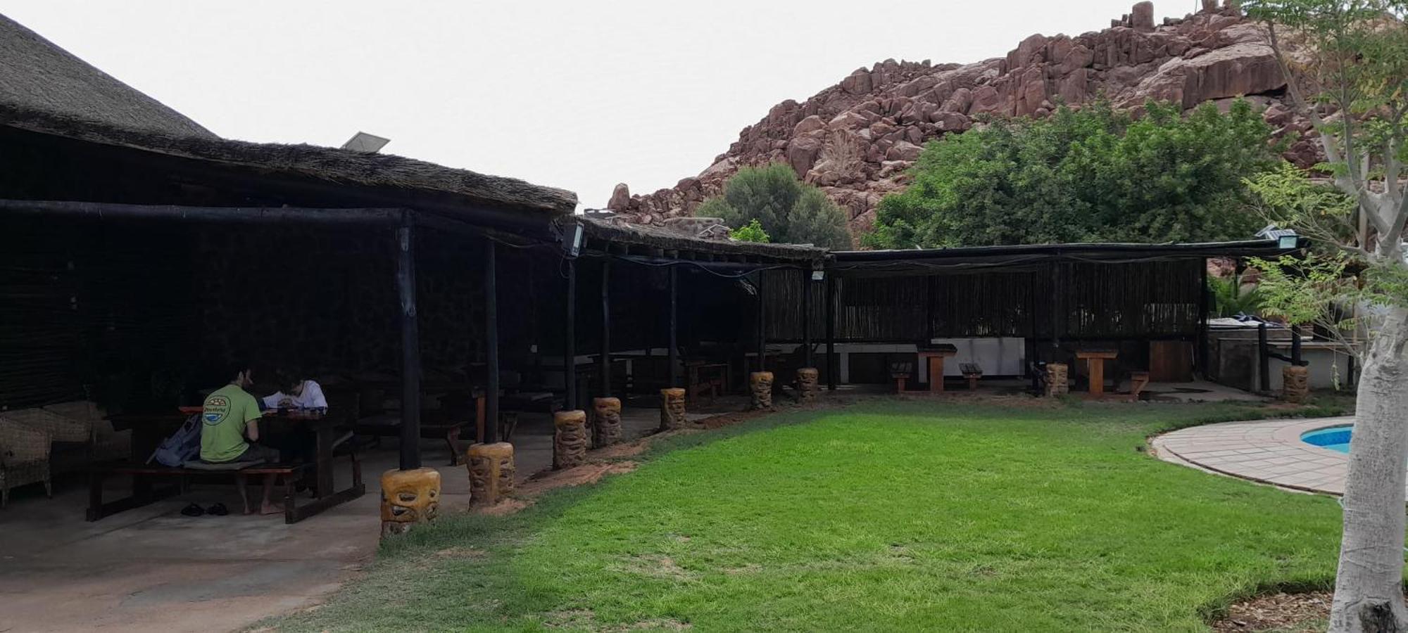 Brandberg White Lady Lodge Uis Extérieur photo