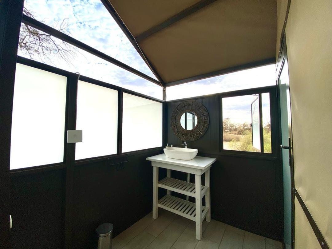 Brandberg White Lady Lodge Uis Extérieur photo