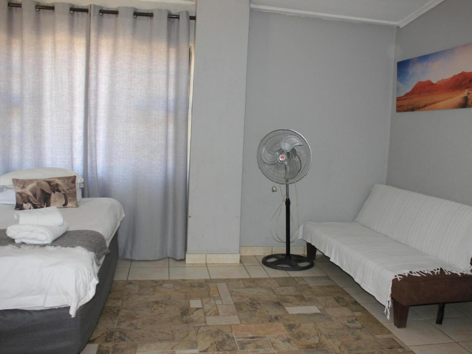 Brandberg White Lady Lodge Uis Extérieur photo