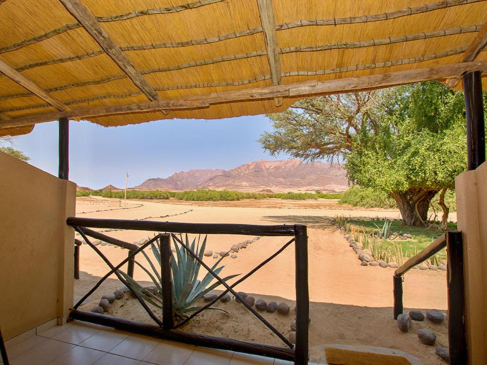Brandberg White Lady Lodge Uis Extérieur photo