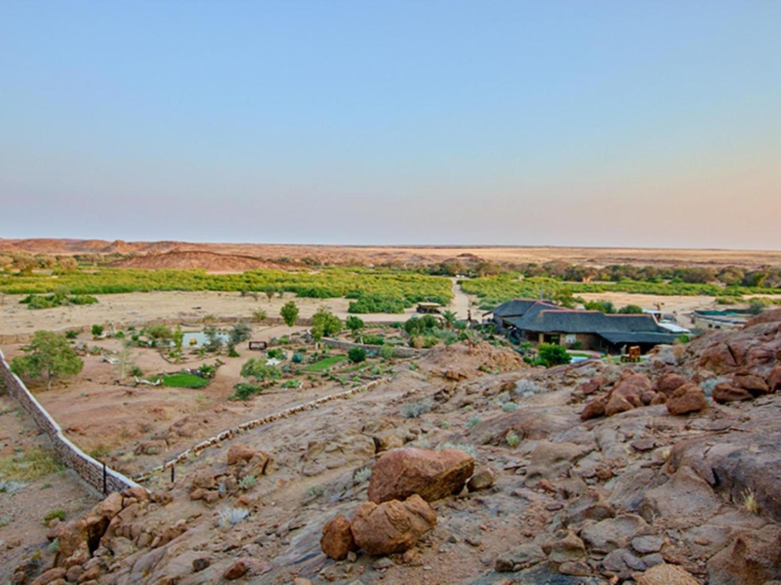 Brandberg White Lady Lodge Uis Extérieur photo