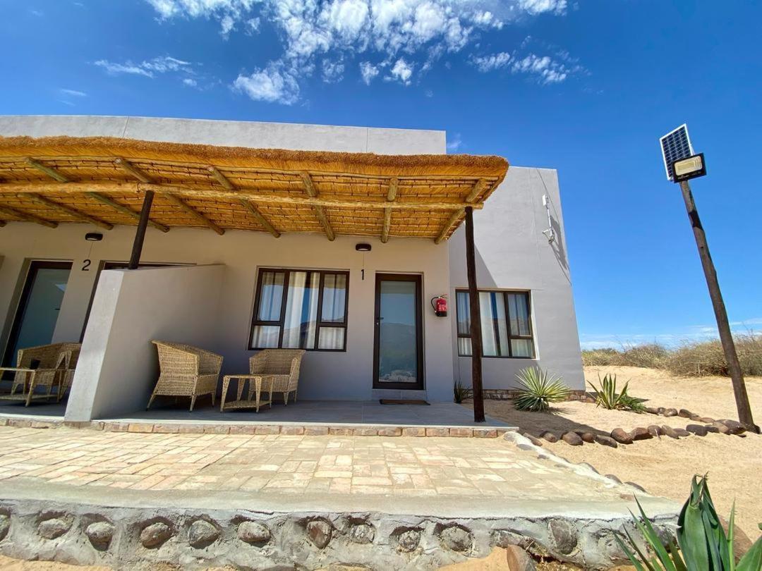 Brandberg White Lady Lodge Uis Extérieur photo