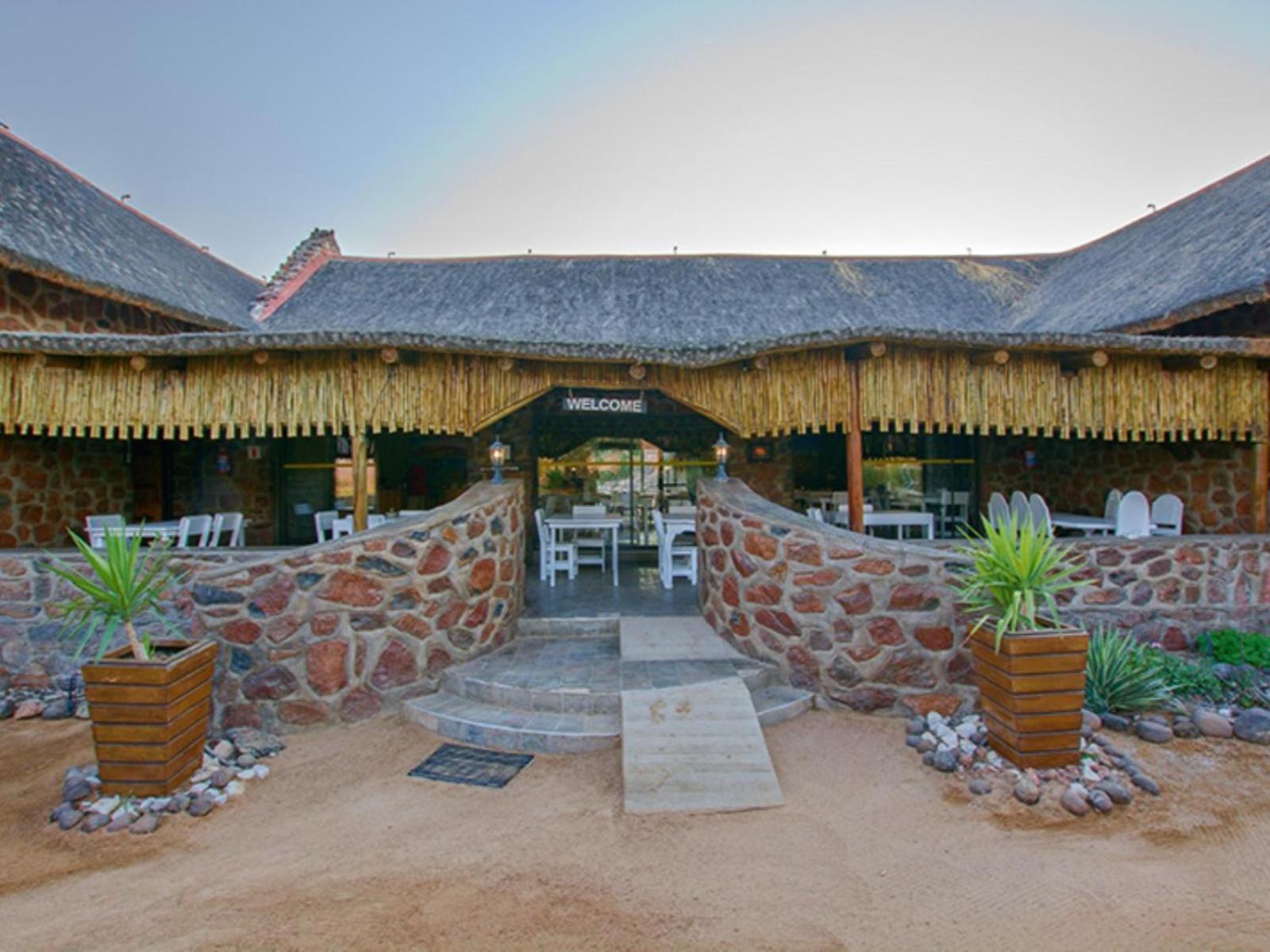 Brandberg White Lady Lodge Uis Extérieur photo